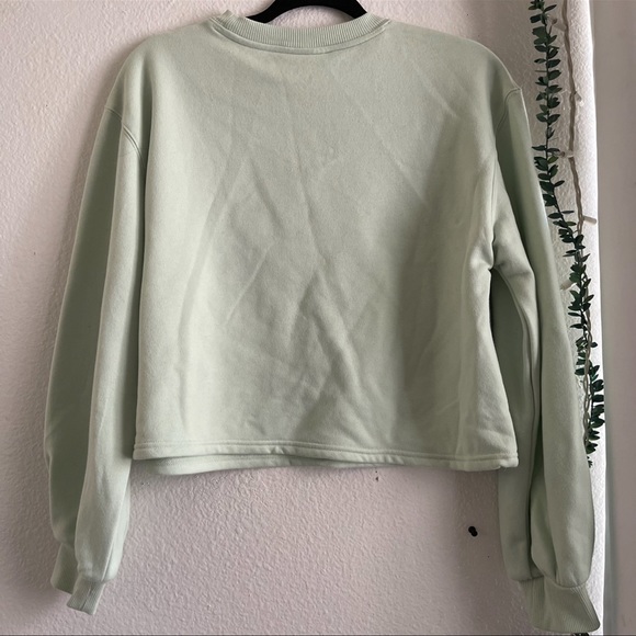 Universal Thread | NWT Mint Green Cropped Sweatshirt - Picture 5 of 5